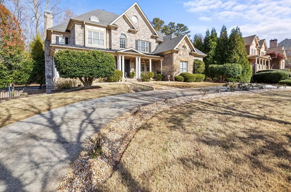 375 Creek Pt, Alpharetta, GA 30004-7557