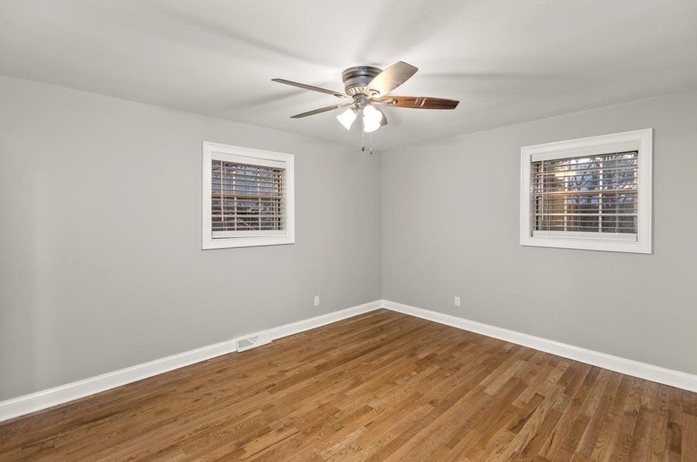 210 Blackwood Pl, Calhoun GA  30701-3908 exterior