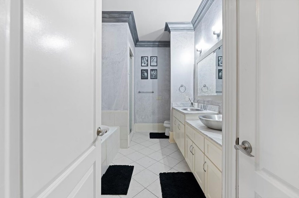 904 Carriage Path, Smyrna GA  30082-4761 exterior