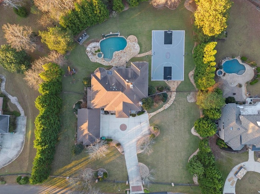 904 Carriage Path, Smyrna GA  30082-4761 exterior