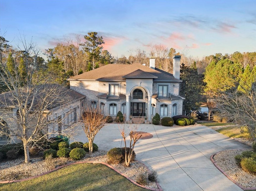 904 Carriage Path, Smyrna GA  30082-4761 exterior