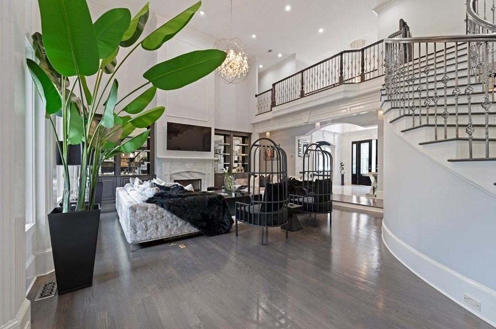 904 Carriage Path, Smyrna GA  30082-4761 exterior