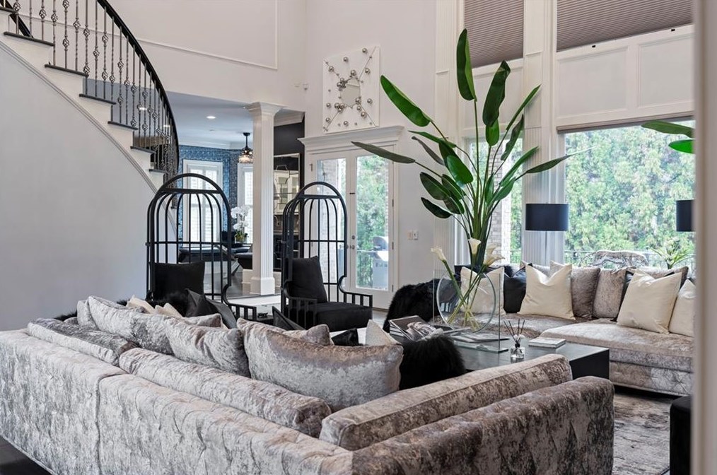 904 Carriage Path, Smyrna GA  30082-4761 exterior