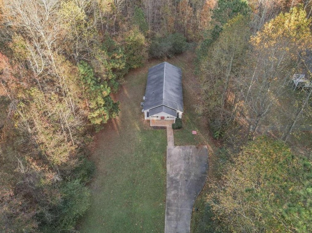 17 White Oak Dr, Carrollton, GA 30116