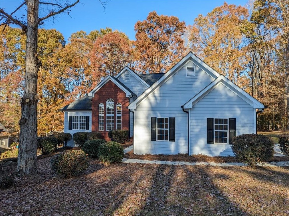 41 Mount View Dr, Jefferson, GA 30549