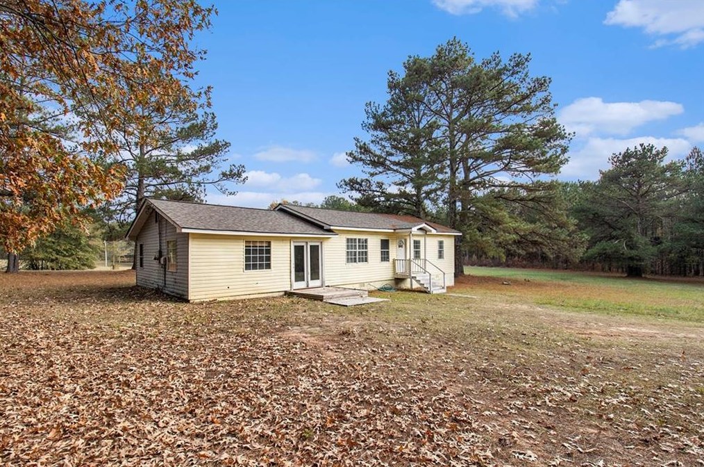145 New Hope Dr, McDonough, GA 30252