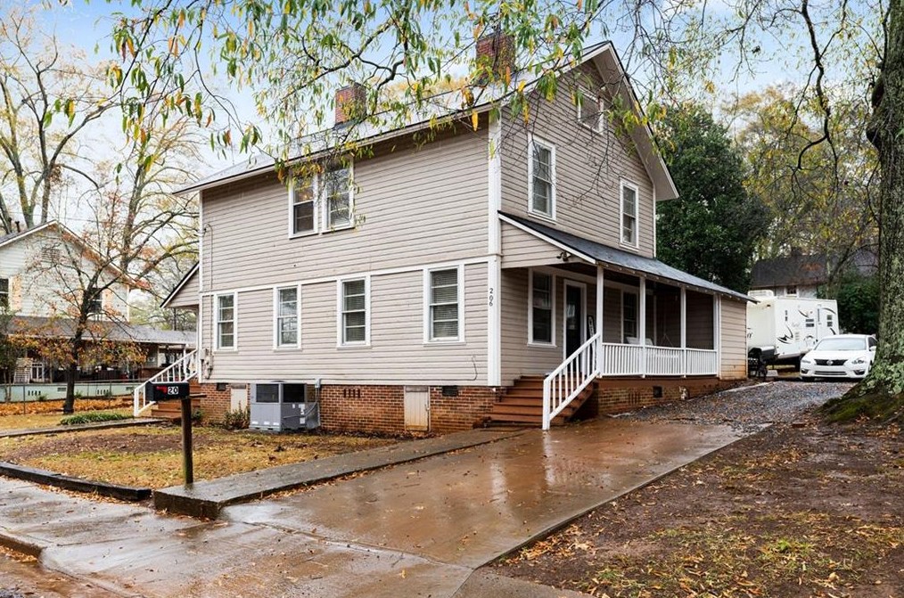 206 Garden Ave Se, Lindale, GA 30147