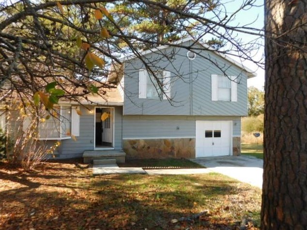 8079 Kendrick Rd, Jonesboro, GA 30238