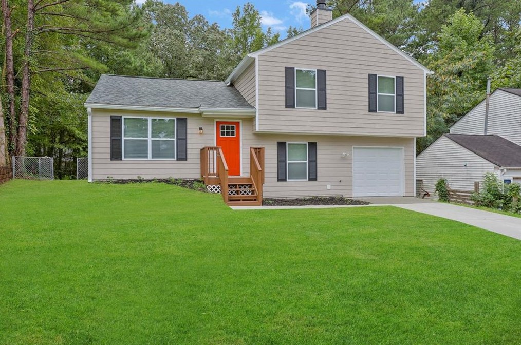 1320 Mill Lake Cir, Stone Mountain, GA 30088