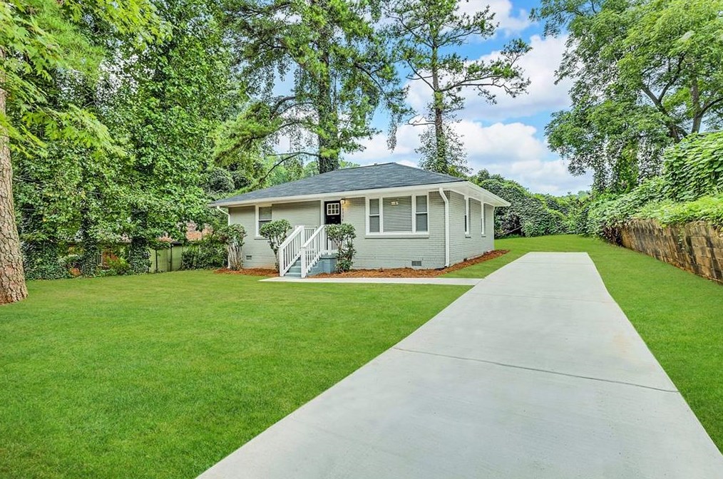 2034 W Flat Shoals Ter, Decatur, GA 30034
