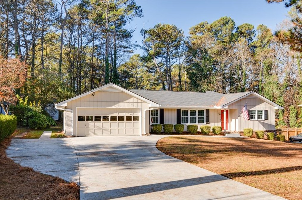 473 James St, Lilburn, GA 30047