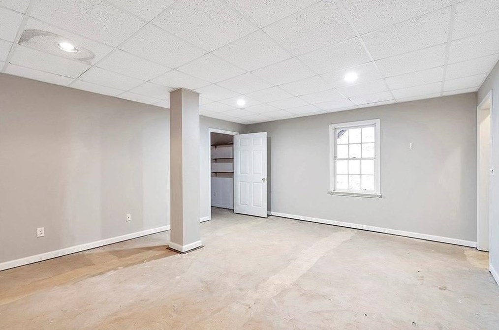 1505 Peachcrest Dr, Lawrenceville GA  30043-2875 exterior