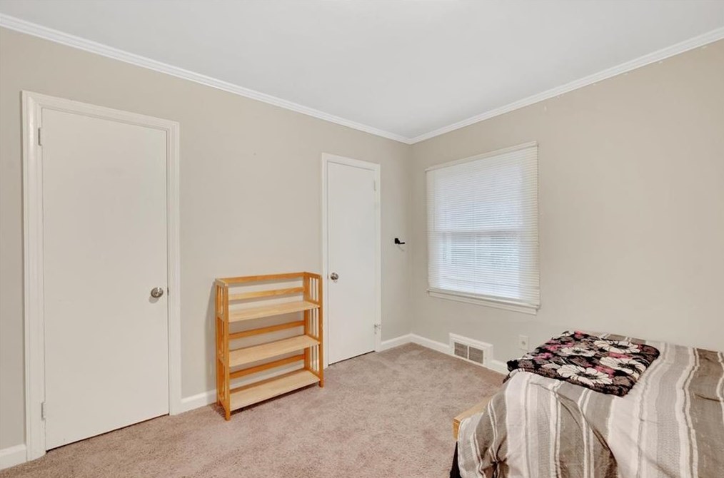 169 Woodlawn Ave, Winder GA  30680-1851 exterior