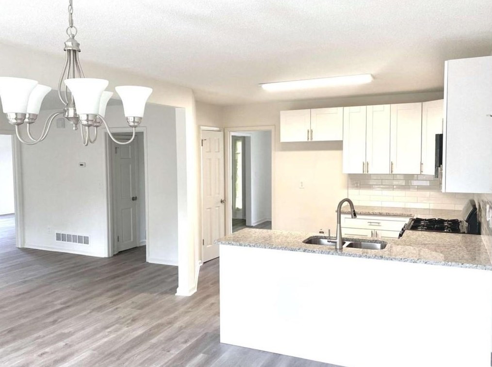 3827 Wake Forest Rd, Decatur GA  30034-5841 exterior