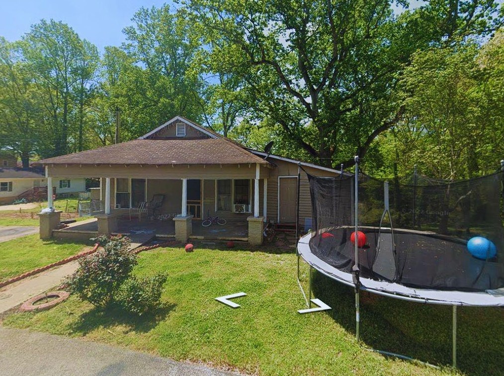 266 Poplar St, Buford, GA 30518