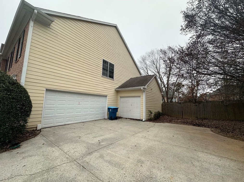 1211 Fieldcrest Ct, Suwanee, GA 30024-6701
