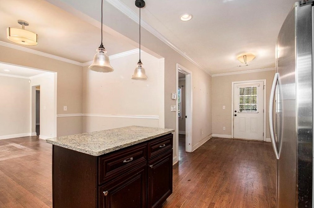 1916 Valencia Rd, Decatur GA  30032-5272 exterior