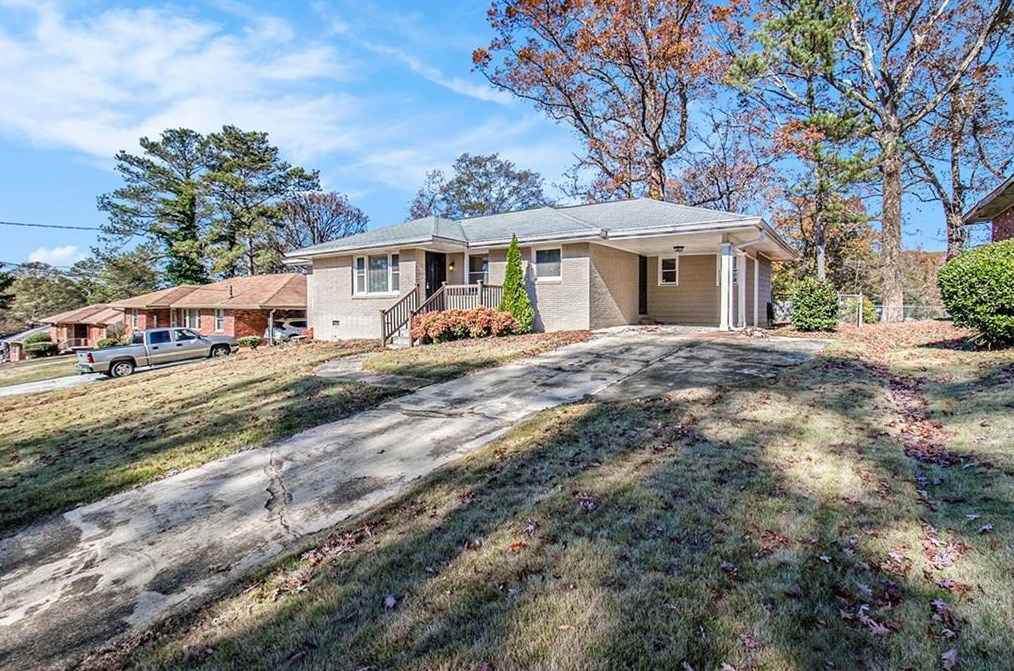 1916 Valencia Rd, Decatur, GA 30032-5272