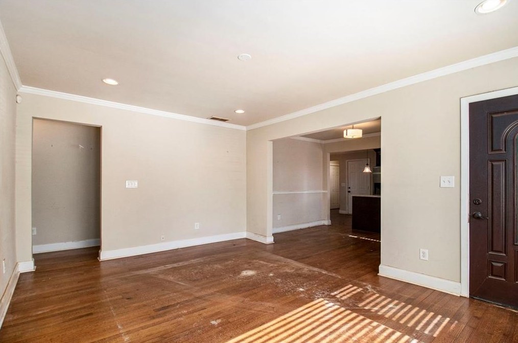 1916 Valencia Rd, Decatur GA  30032-5272 exterior