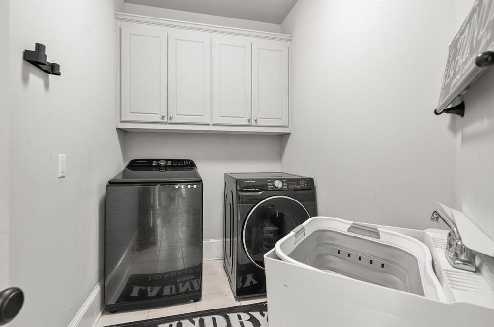 340 Falls Point Trl, Alpharetta GA  30022-8470 exterior