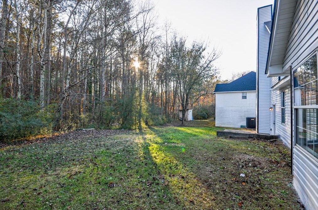 2305 Creekview Trl, Decatur GA  30035-3651 exterior