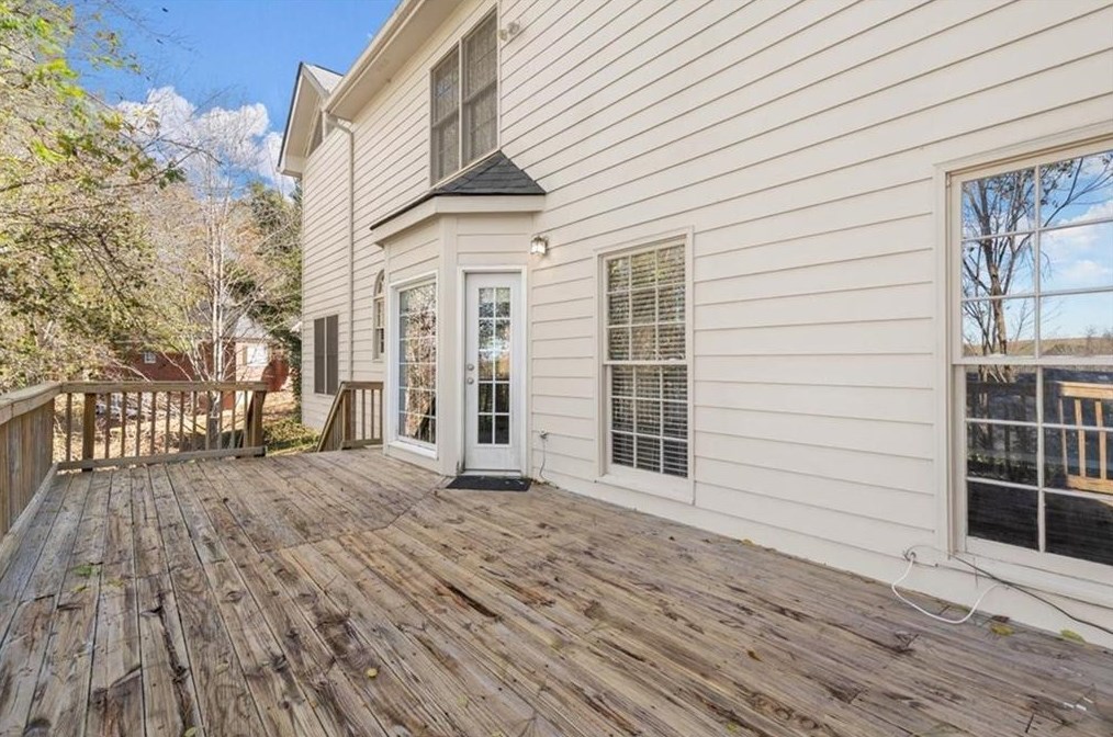 2125 Sweetbirch Trl, Lawrenceville GA  30044-4564 exterior