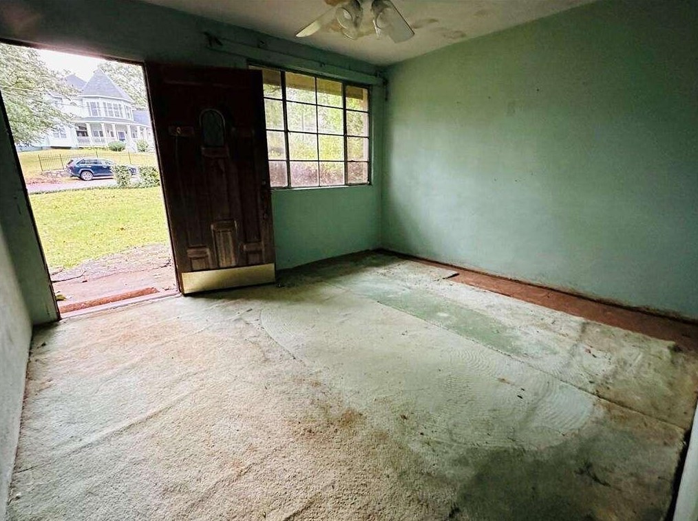 1855 Butlers Ln, Decatur GA  30033-4001 exterior