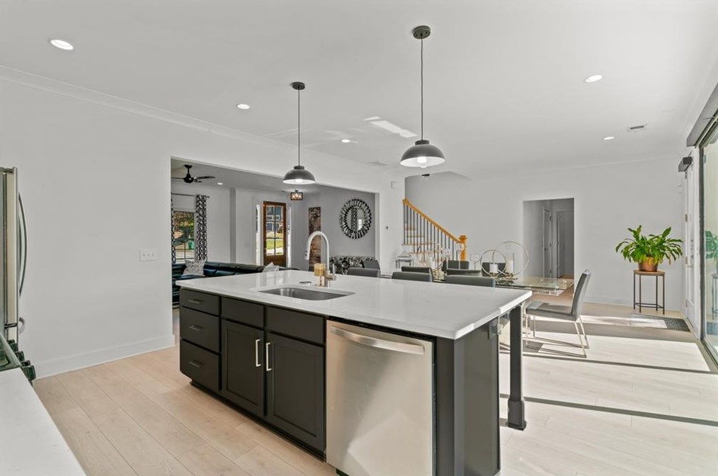 2357 Preston Park Ct, Decatur GA  30032-5200 exterior