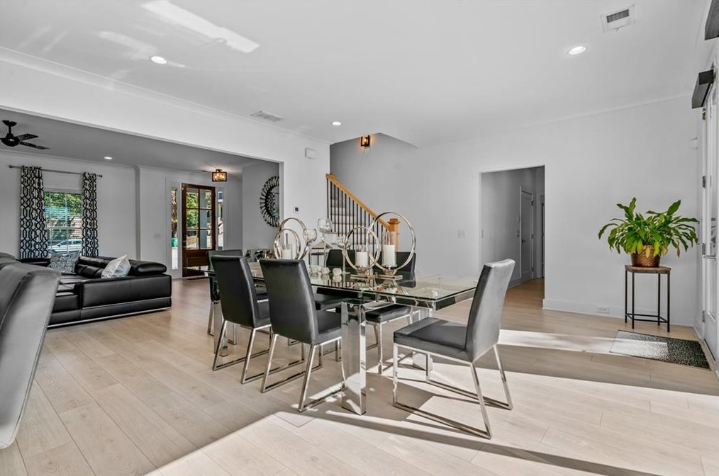 2357 Preston Park Ct, Decatur GA  30032-5200 exterior