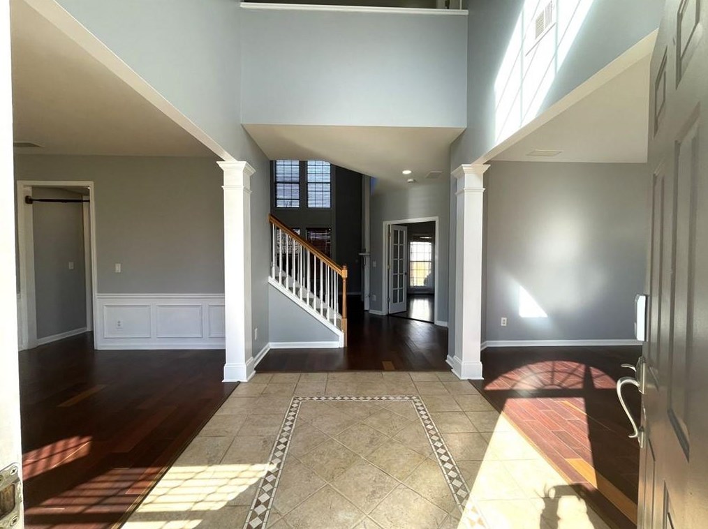 4762 Creek Hill Ln, Buford, GA 30518