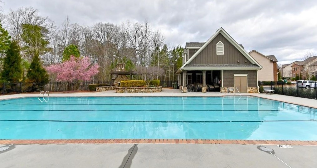 4312 Jameson Ln, Smyrna GA  30082-2506 exterior