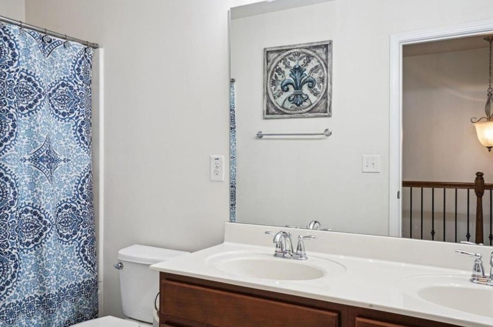 4312 Jameson Ln, Smyrna GA  30082-2506 exterior