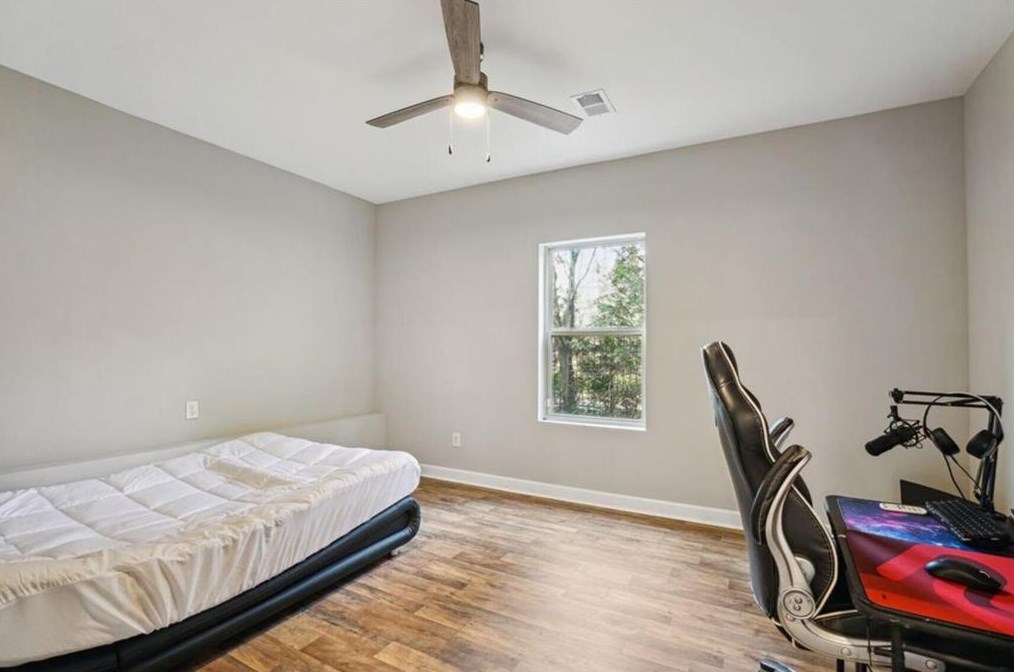 4312 Jameson Ln, Smyrna GA  30082-2506 exterior