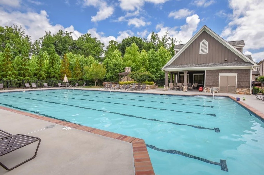 4312 Jameson Ln, Smyrna GA  30082-2506 exterior