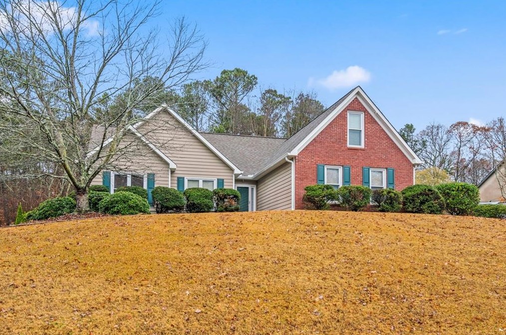 3940 Piper Glen Dr, Buford, GA 30519