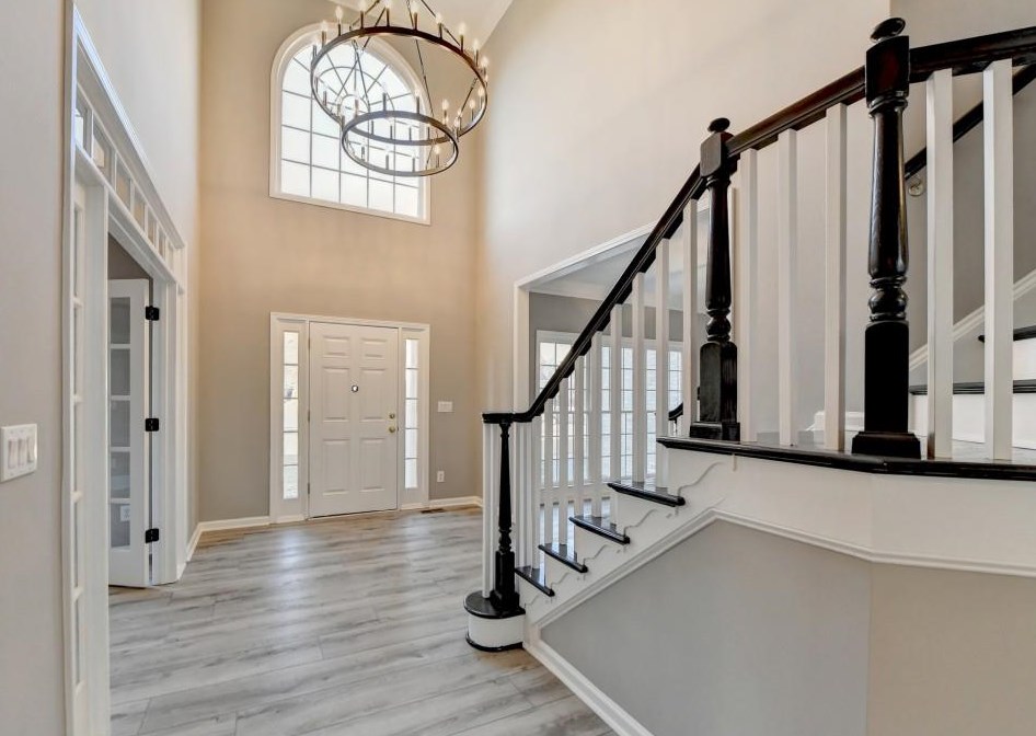 2184 Huntcrest Way, Lawrenceville GA 30043-8126 exterior