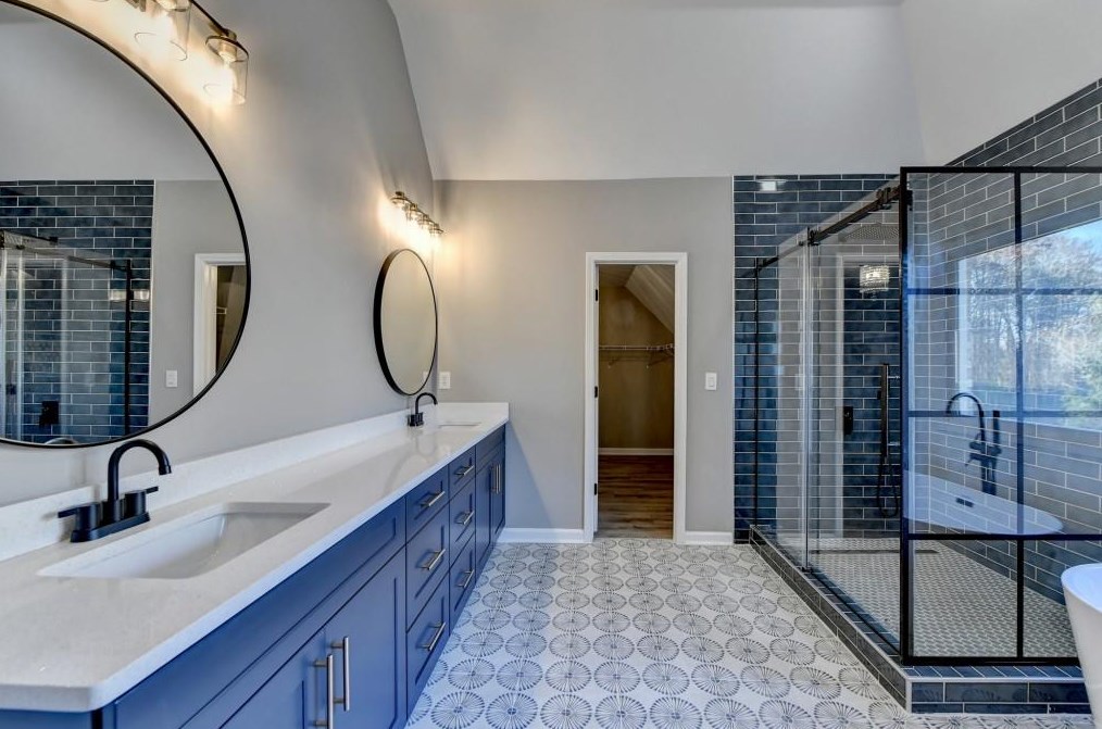 2184 Huntcrest Way, Lawrenceville GA 30043-8126 exterior