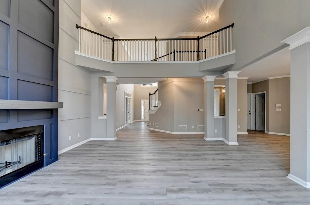 2184 Huntcrest Way, Lawrenceville GA 30043-8126 exterior