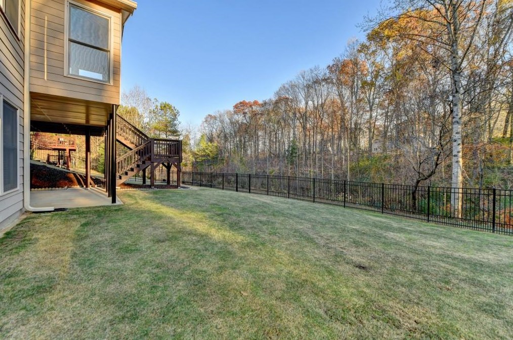 2184 Huntcrest Way, Lawrenceville GA 30043-8126 exterior