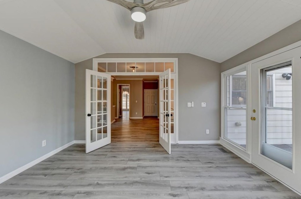 2184 Huntcrest Way, Lawrenceville GA 30043-8126 exterior