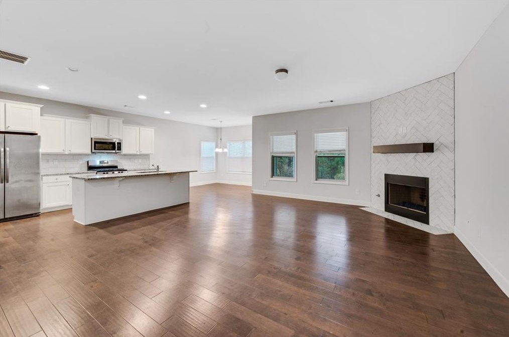 1601 Cobblefield Cir, Dacula, GA 30019-0076