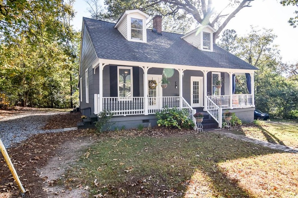 29 Wilcoxon St, Newnan, GA 30263-1431