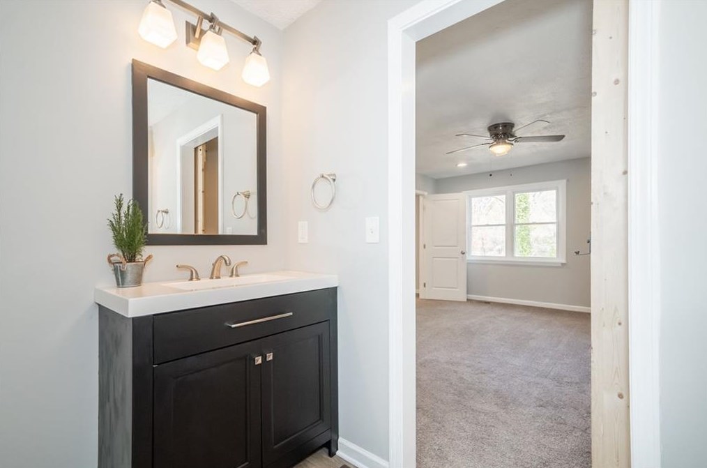 3421 Villa Cir, Atlanta GA  30354-2819 exterior