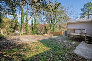 3421 Villa Cir SE - Photo 10