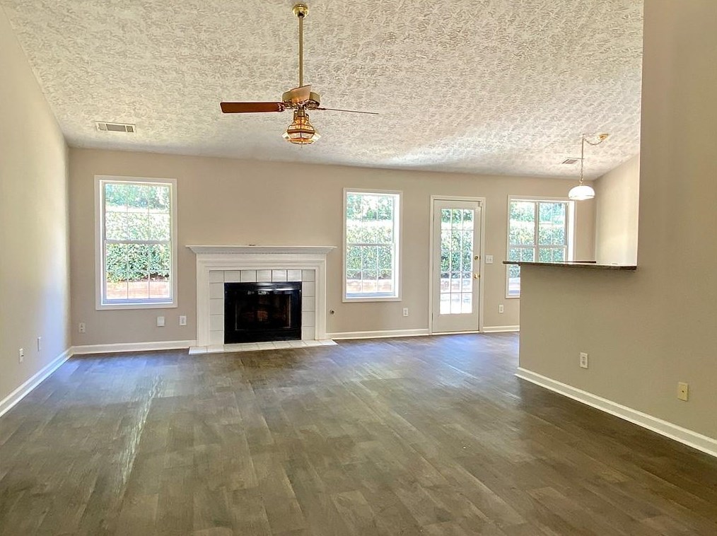 2473 Insdale Trce Nw, Acworth, GA 30101