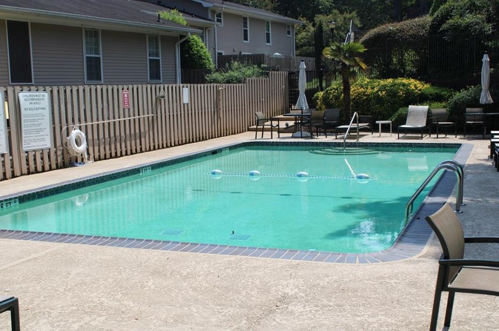 1125 Moorestown Cir, Decatur GA  30033-2750 exterior