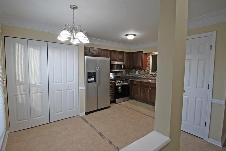 1056 Huntington Trce, Smyrna, GA 30082-2635