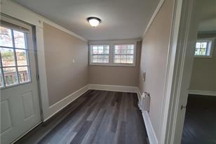 945 Deckner Ave SW - Photo 12