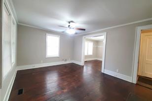 945 Deckner Ave SW - Photo 6