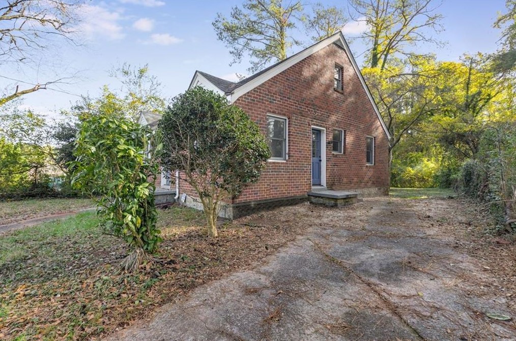 1644 Columbia Cir, Decatur GA  30032-4607 exterior